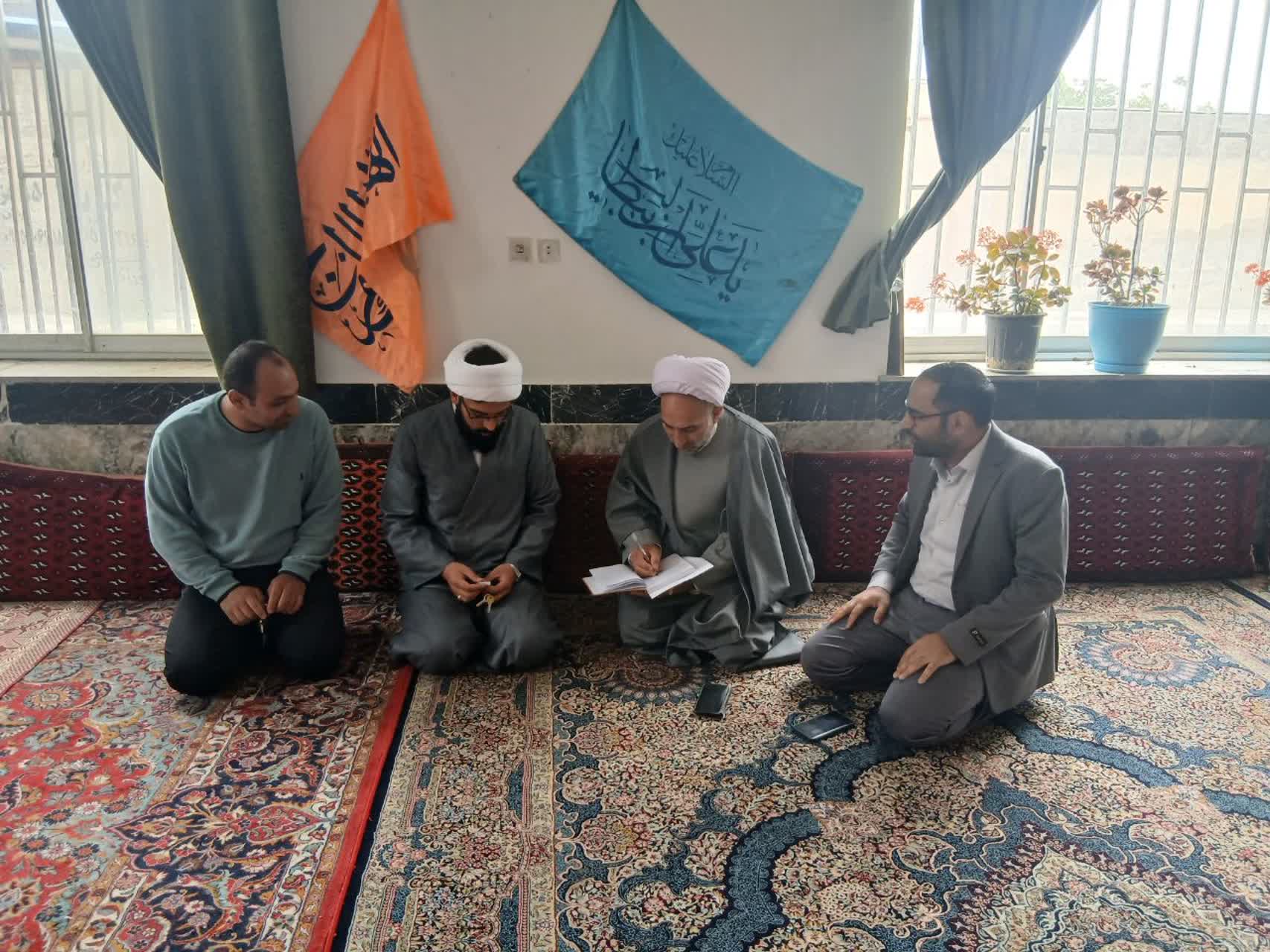 جلسه شورای فرعی زکات در روستاهای  مشهد؛ تاکید بر همکاری با خیرین و شناسایی مودیان زکات
